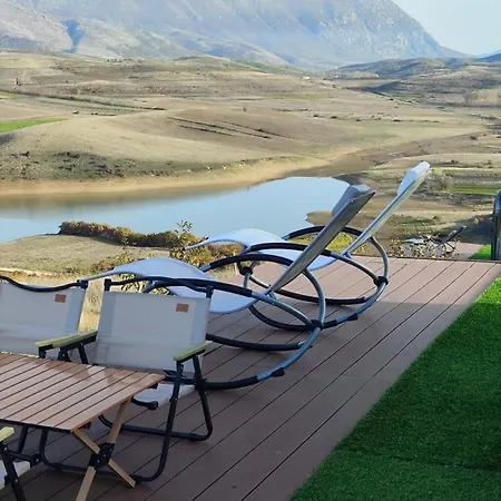 Sky Dome - Alushllari's Farm Kapszulahotel *