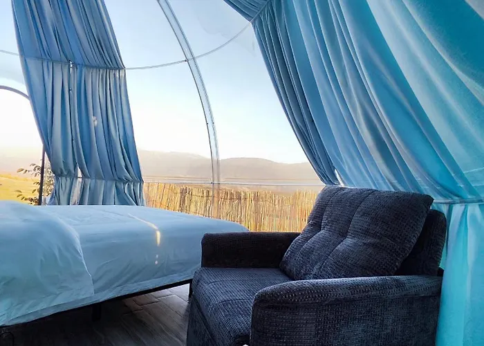 Kapszulahotel Sky Dome - Alushllari's Farm Pogradec