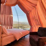 Hotel Cápsula Sky Dome - Alushllari's Farm Pogradec