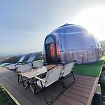 Sky Dome - Alushllari's Farm Hotel Cápsula *