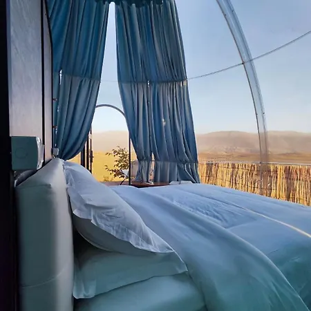 Capsule hotel Sky Dome - Alushllari's Farm Pogradec