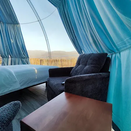 Capsule hotel Sky Dome - Alushllari's Farm