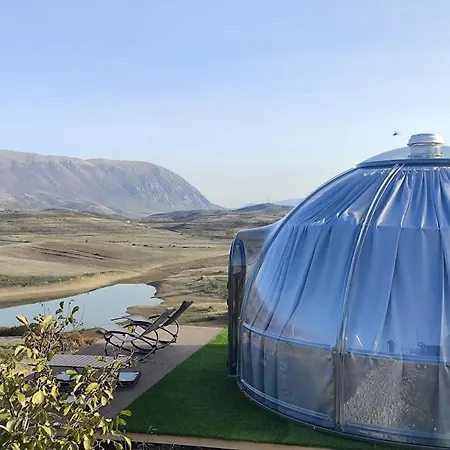 Sky Dome - Alushllari's Farm Ξενοδοχείο με κάψουλες Πόγραδετς