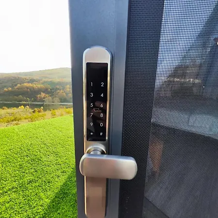 Sky Dome - Alushllari's Farm * Πόγραδετς