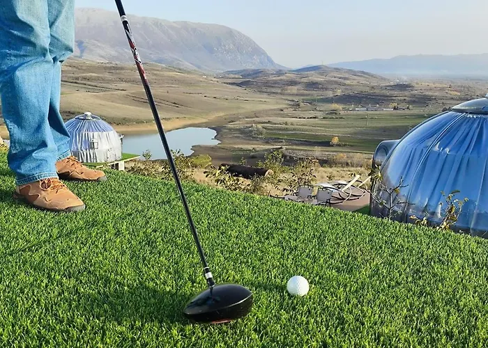 Sky Dome - Alushllari's Farm Hotel kapsułowy