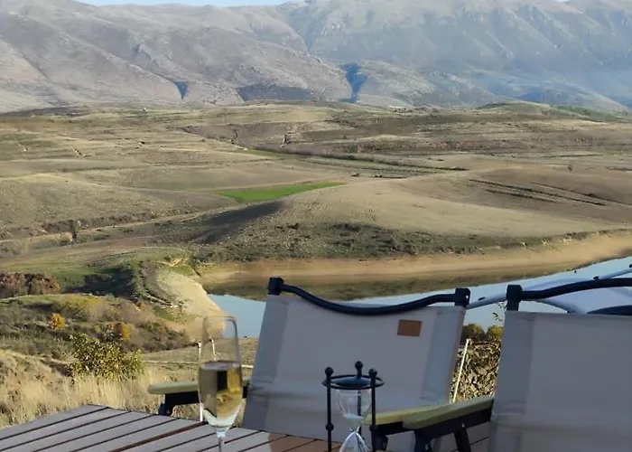 Hotel kapsułowy Sky Dome - Alushllari's Farm *